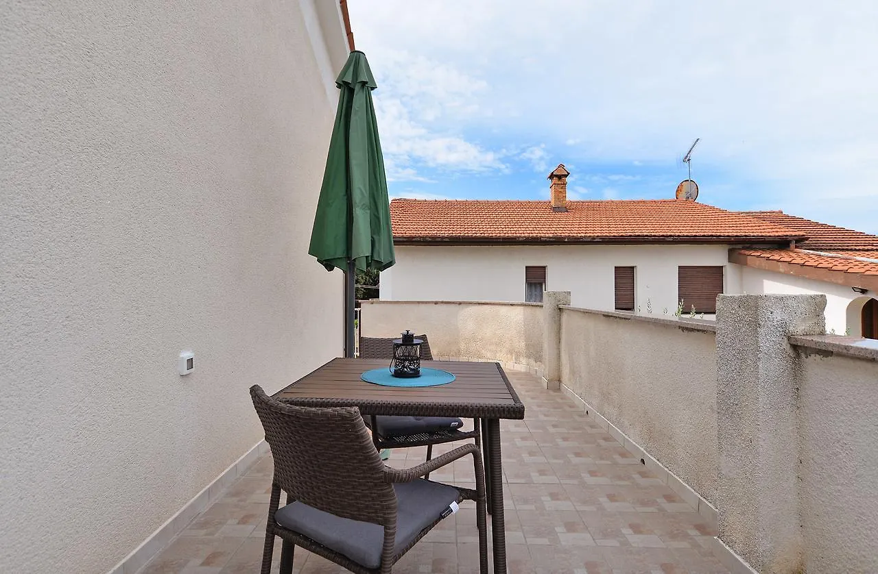Apartment & Room Tanja 1552 Пула Хорватия