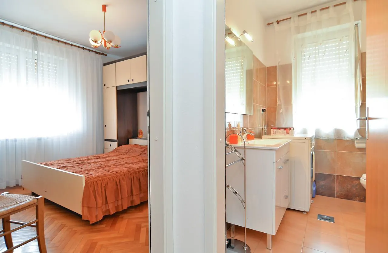 Apartment & Room Tanja 1552 Пула